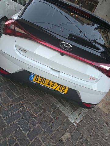 מודעת רכב יונדאי i20