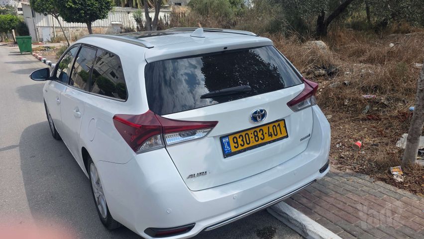 טויוטה אוריס