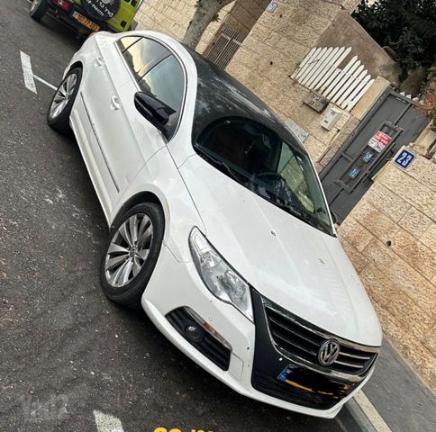 פולקסווגן פאסאט CC