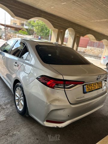 טויוטה קורולה