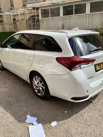 טויוטה אוריס