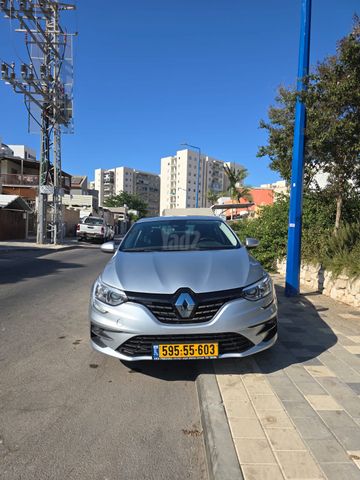 רנו מגאן