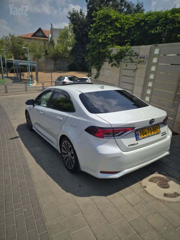 טויוטה קורולה