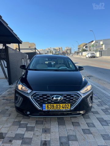 יונדאי איוניק