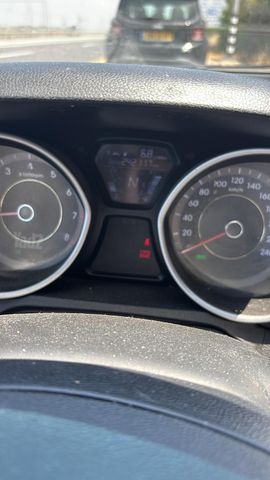 יונדאי I35