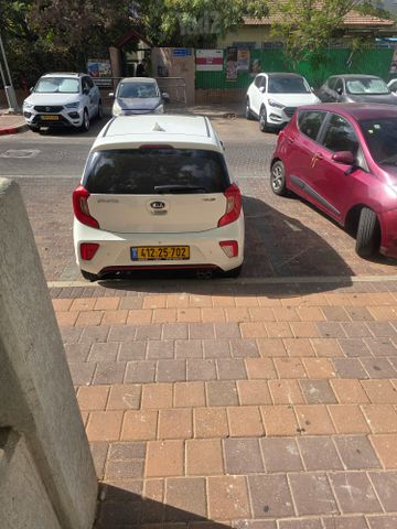 קיה פיקנטו