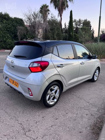 יונדאי i10