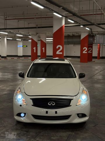 אינפיניטי G37