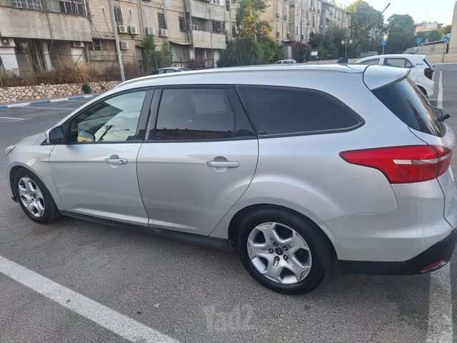 פורד פוקוס