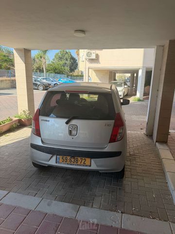 יונדאי i10