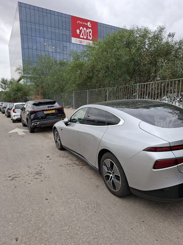 מודעת רכב אקספנג P7