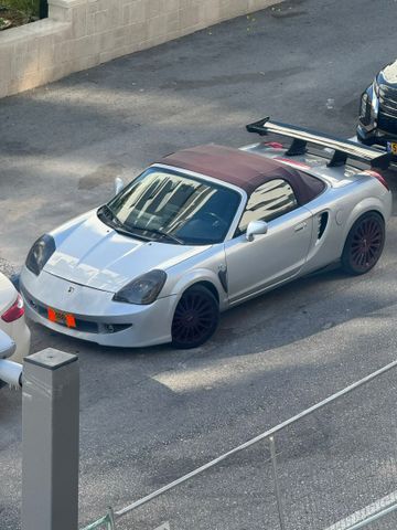 מודעת רכב טויוטה MR 2