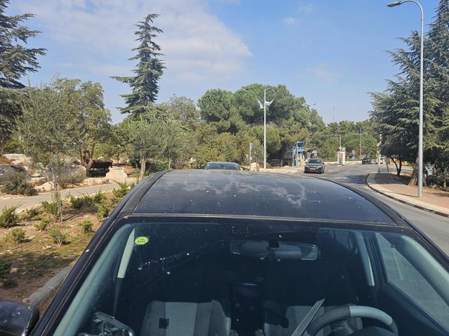 מודעת רכב מאזדה 5