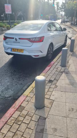 רנו מגאן