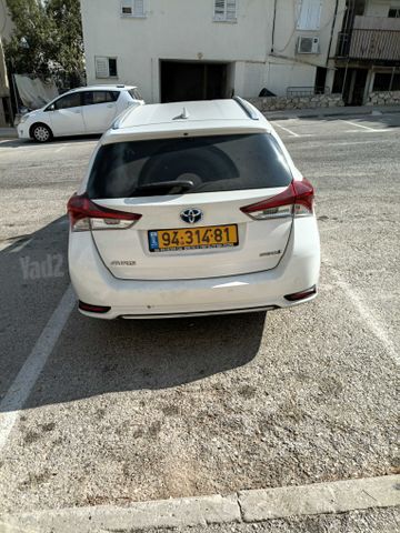 טויוטה אוריס