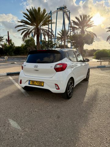 יונדאי i10