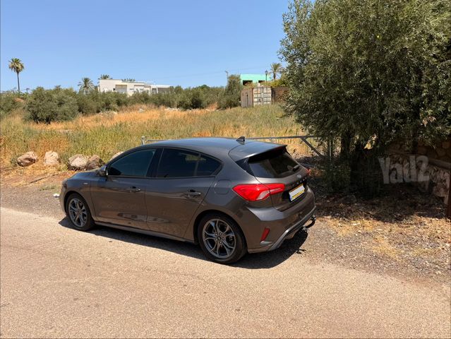 פורד פוקוס