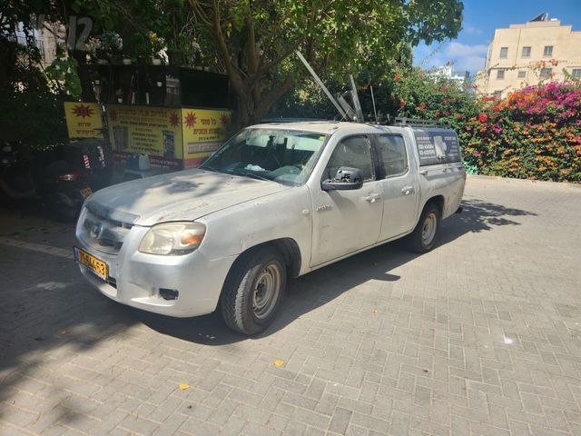 מודעת רכב מאזדה BT-50