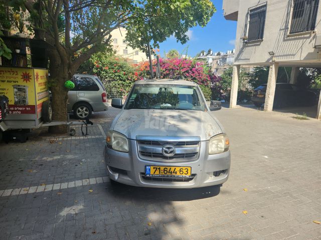 מאזדה BT-50