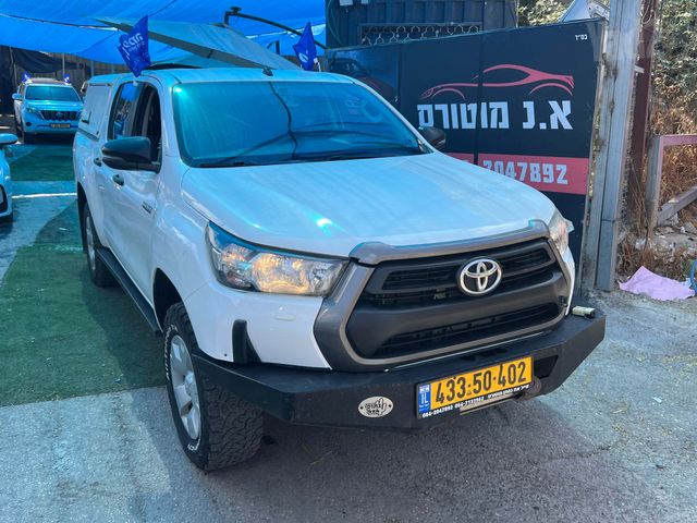 מודעת רכב טויוטה היילקס
