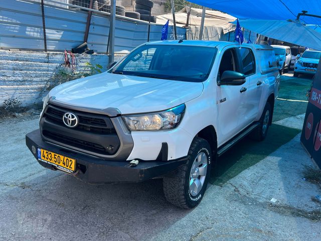 טויוטה היילקס