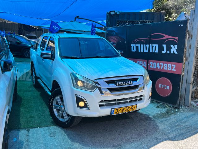 מודעת רכב איסוזו די-מקס