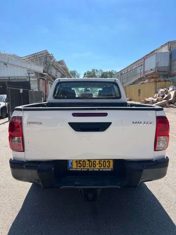 טויוטה היילקס