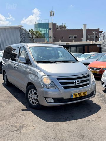 מודעת רכב יונדאי H-1 / i800