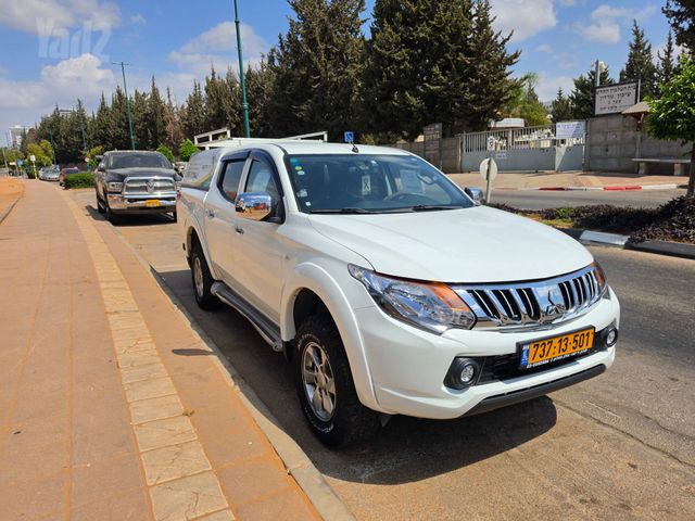 מודעת רכב מיצובישי טרייטון / L200