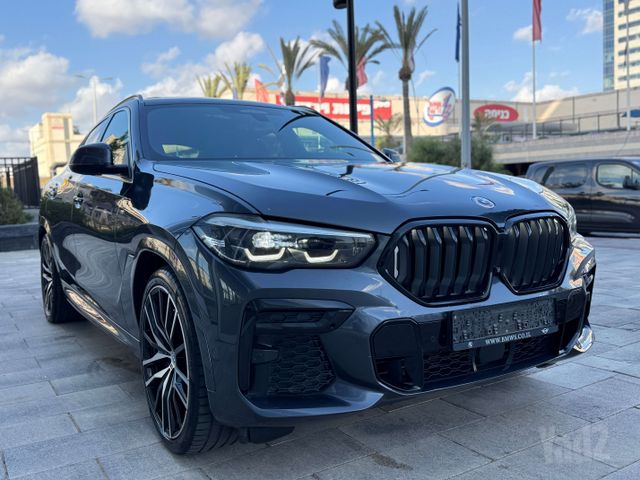 ב מ וו X6