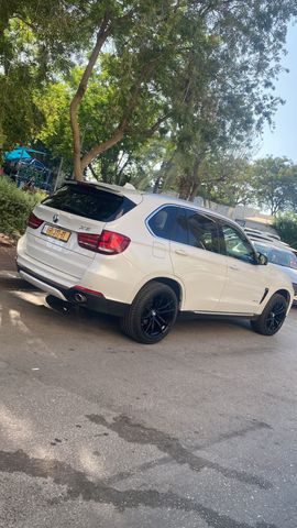 ב מ וו X5