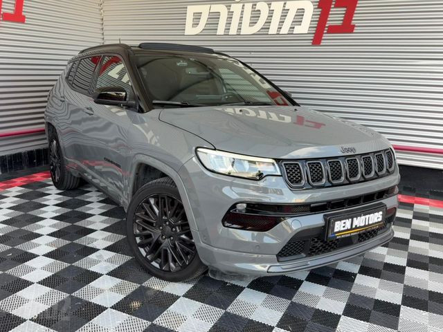 מודעת רכב ג'יפ קומפאס