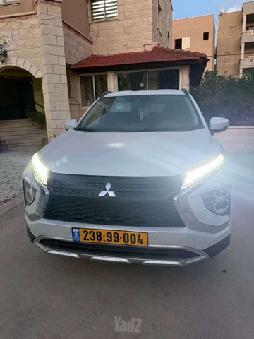 מיצובישי אקליפס קרוס