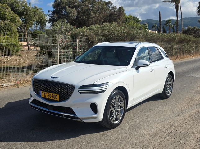 ג'נסיס GV70