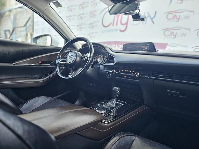 מאזדה CX-30
