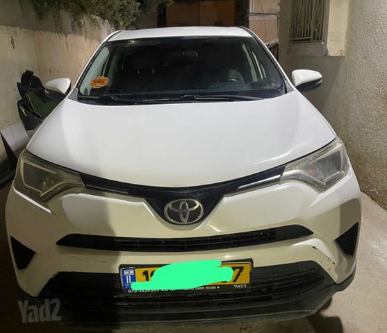 טויוטה RAV4