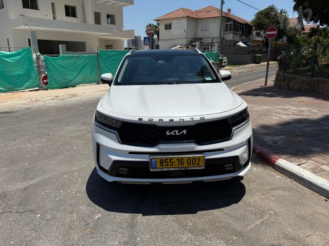 קיה סורנטו