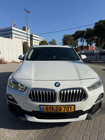 ב מ וו X2