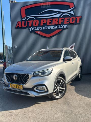 מודעת רכב אם ג'י EHS PHEV