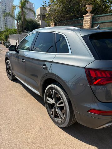 אאודי Q5