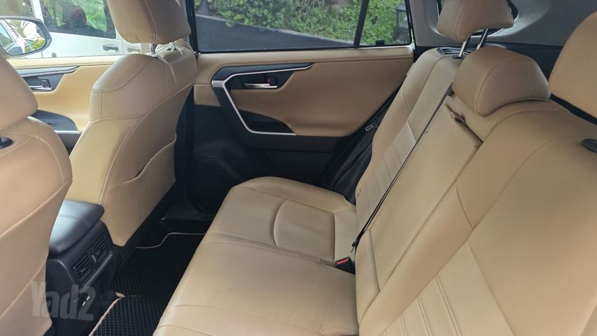 מודעת רכב טויוטה RAV4
