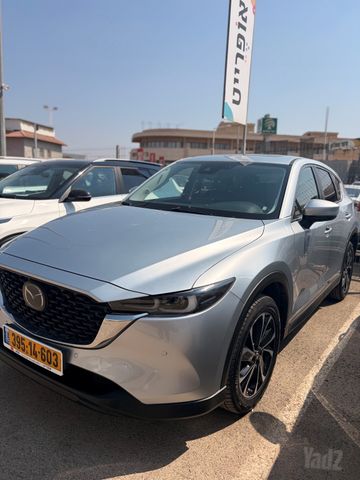 מודעת רכב מאזדה CX-5