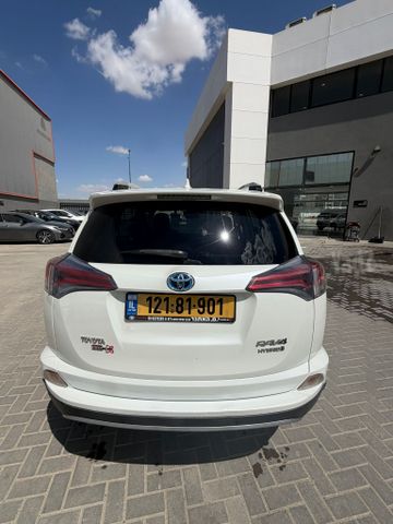 טויוטה RAV4
