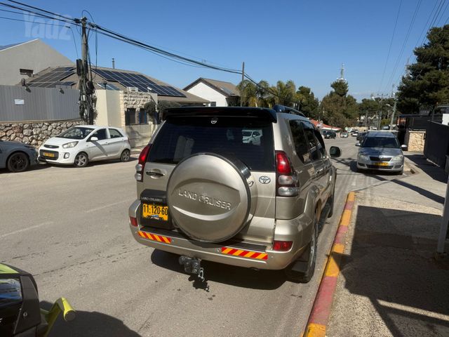 מודעת רכב טויוטה לנד קרוזר