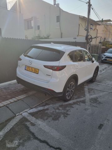 מודעת רכב מאזדה CX-5