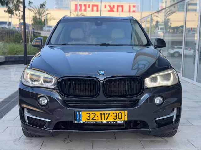 ב מ וו X5