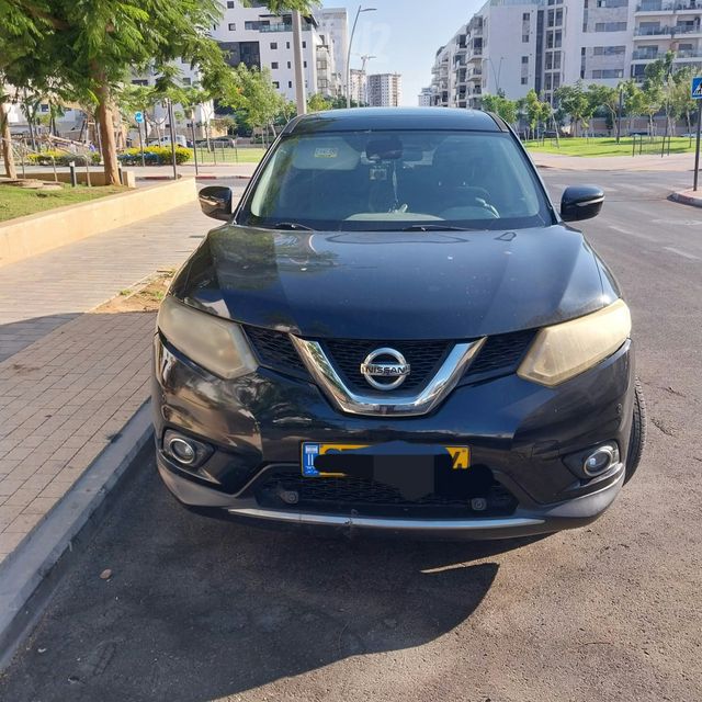 ניסאן אקס טרייל