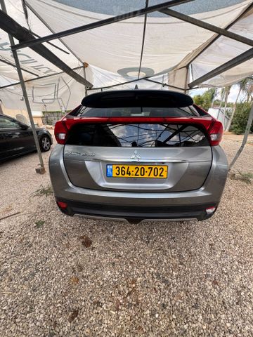מיצובישי אקליפס קרוס