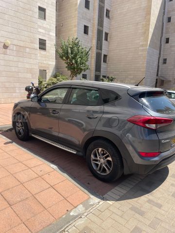 מודעת רכב יונדאי טוסון