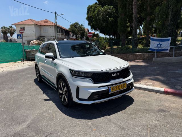 קיה סורנטו